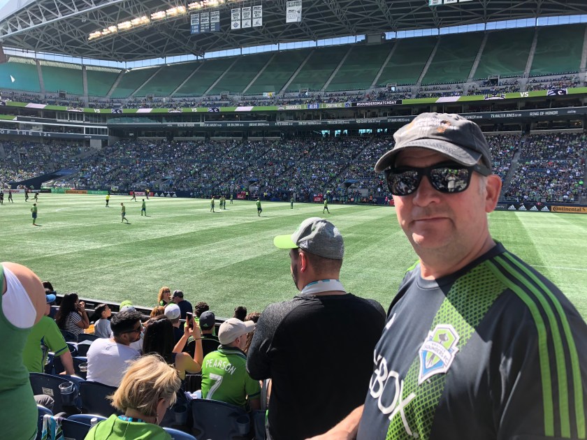 776819E5-6DEB-4995-BCCF-0D0C6ABEBB2C